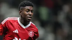 Vitão está de volta ao time titular contra o Fluminense - Foto: Gilson Lobo/AGIF