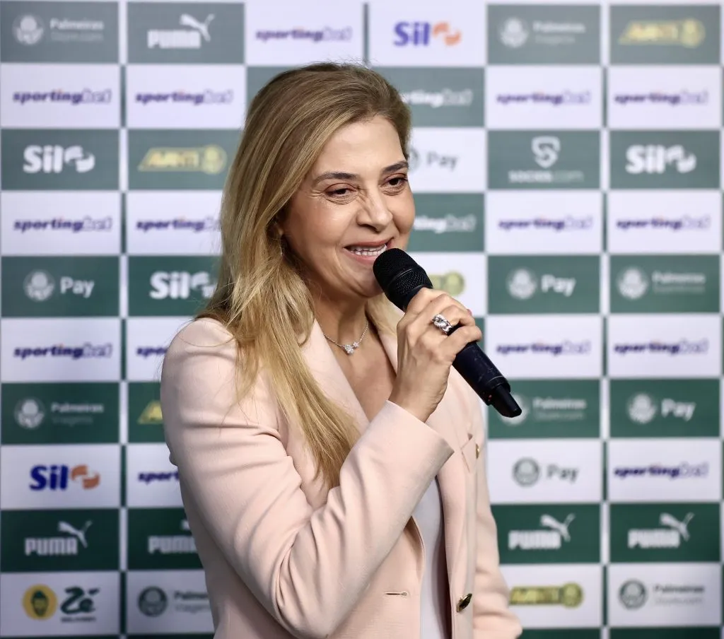 Leila Pereira deve trazer Andreas Pereira apenas na próxima janela de transferências Foto: Marcello Zambrana/AGIF