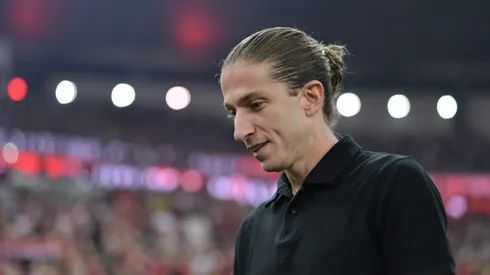 Filipe Luís, técnico do Flamengo. Foto: Thiago Ribeiro/AGIF.