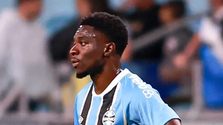 Amuzu, atacante belga do Grêmio
