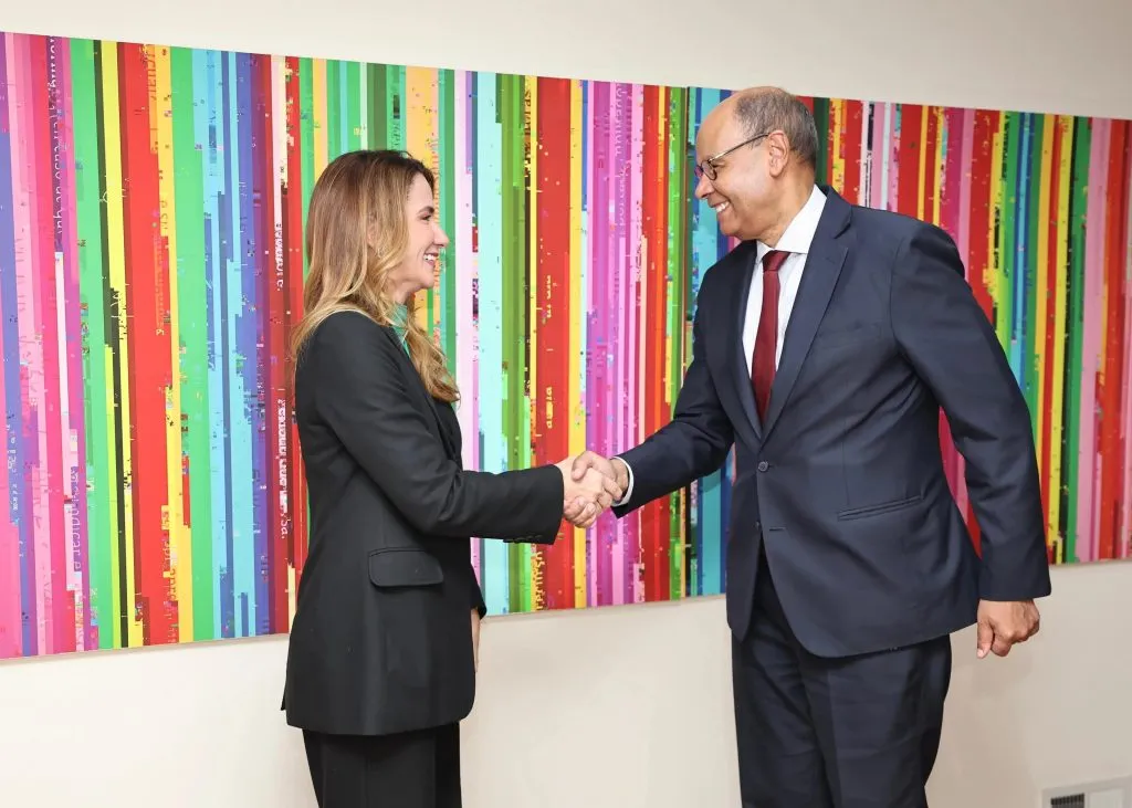 Michelle Ramalho e o embaixador Flávio Damico. Foto: Lívia Villas Boas/CBF