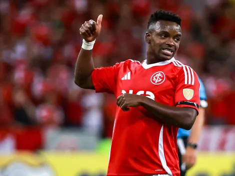 Carbonero marca novamente e é exaltado pelos torcedores do Internacional