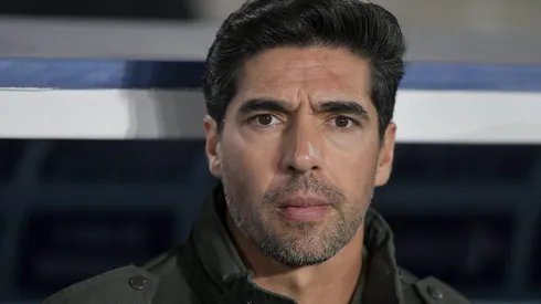 Abel Ferreira apoia permanência de Allan no Palmeiras.