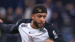 Memphis durante peleja diante do Verdão