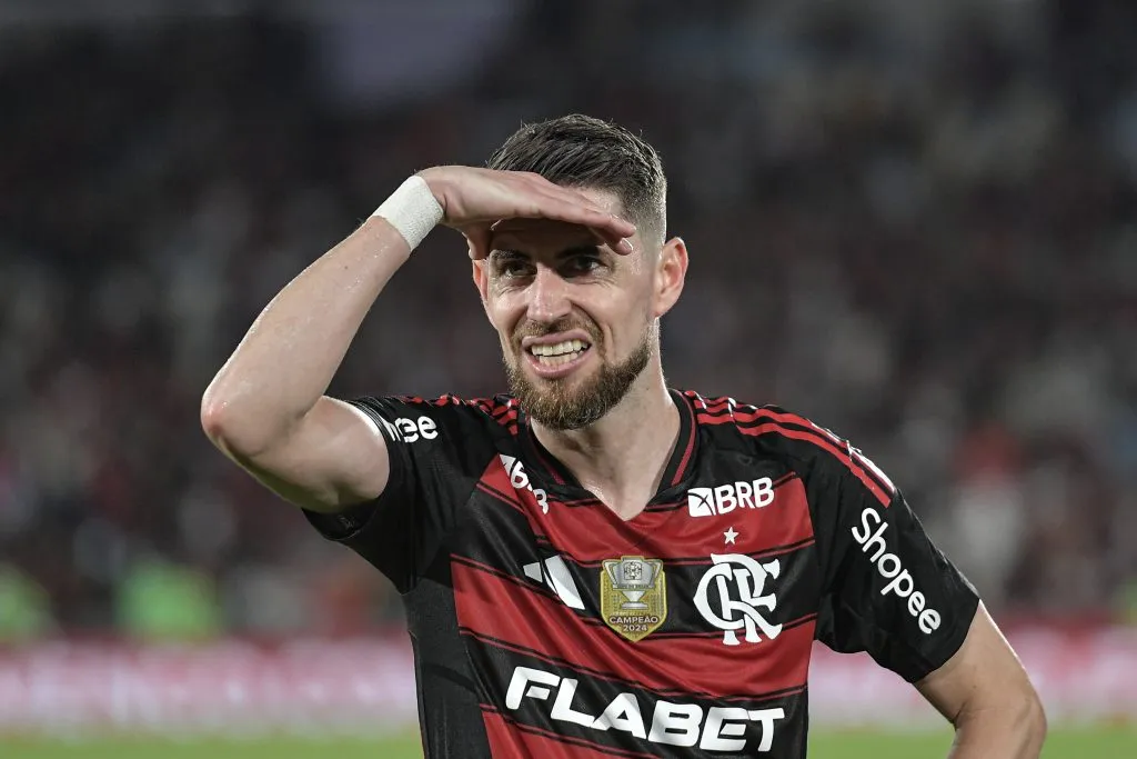 Jorginho deve ser preservado para jogo do Mengão contra Ceará no fim de semana – Foto: Thiago Ribeiro/AGIF