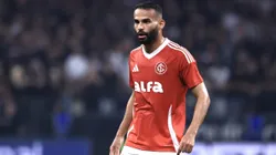 Thiago Maia jogador do Internacional durante partida contra o Corinthians no estadio Arena Corinthians pelo campeonato Brasileiro A 2025. (Marcello Zambrana/AGIF)