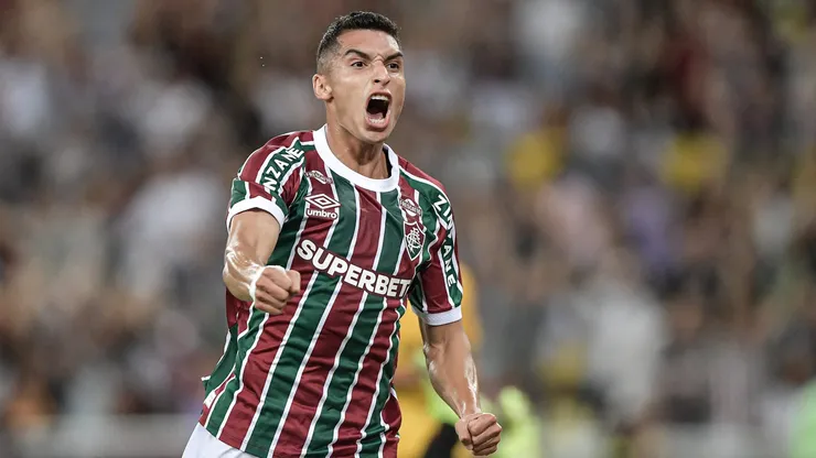 Serna vem ganhando destaque no Fluminense. Foto: Thiago Ribeiro/AGIF