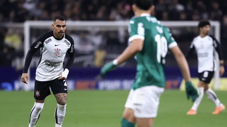 Matheuzinho, lateral do Corinthians voltou a brilhar com a camisa alvinegra com assistência decisiva no triunfo sobre o Palmeiras na Arena Neo na Copa Do Brasil 2025.