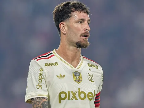 Léo Pereira faz 'lambança' e entrega gol em Flamengo x Atlético-MG