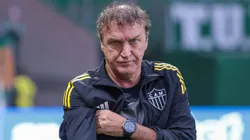 Cuca se posicionou sobre Rony nos bastidores do Galo