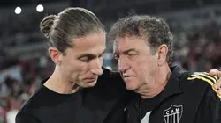 Filipe Luís e Cuca em Flamengo x Atlético-MG. Foto: Thiago Ribeiro/AGIF