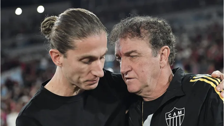 Filipe Luís e Cuca em Flamengo x Atlético-MG. Foto: Thiago Ribeiro/AGIF
