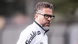 Cléber Xavier opta pela saída de medalhão e causa incômodo em jogador