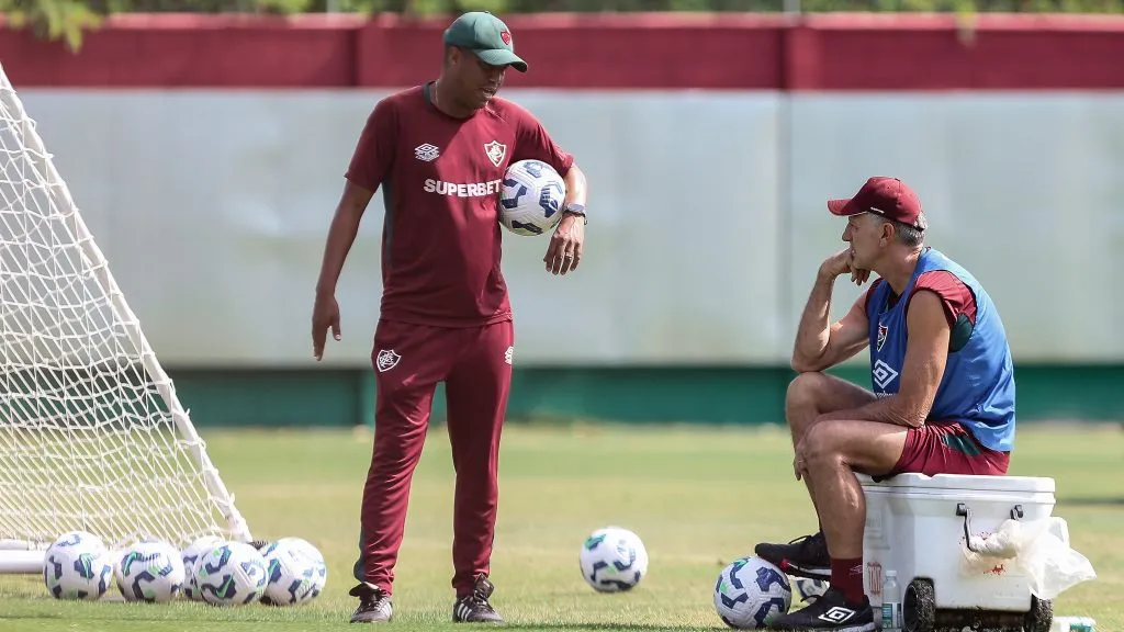 Renato Gaúcho se vê exposto por ex-dirigente do Grêmio – FOTOS: LUCAS MERÇON / FLUMINENSE F.C.