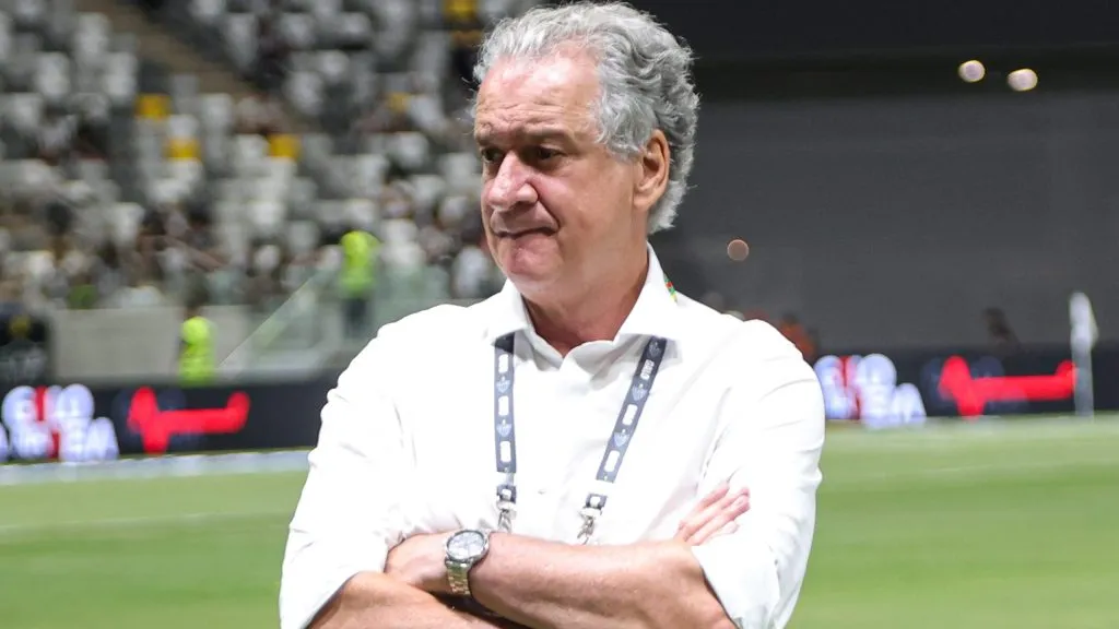 Sérgio Coelho mandou a real sobre o que pensa de Claus – Foto: Gilson Lobo/AGIF