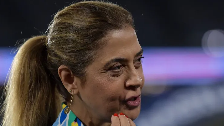RJ - RIO DE JANEIRO - 23/07/2025 - BRASILEIRO A 2025, FLUMINENSE X PALMEIRAS - Leila Pereira presidente do Palmeiras durante partida contra o Fluminense no estadio Maracana pelo campeonato Brasileiro A 2025.