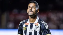 Aderlan não atuará mais pelo Santos e é emprestado ao Sport