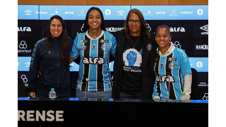 Apresentação das novas Mosqueteiras. Foto: Angelo Pieretti/Grêmio FBPA