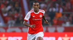 Robert Renan jogador do Internacional durante partida contra o Palmeiras no estadio Beira-Rio pelo campeonato Brasileiro A 2024. Foto: Maxi Franzoi/AGIF