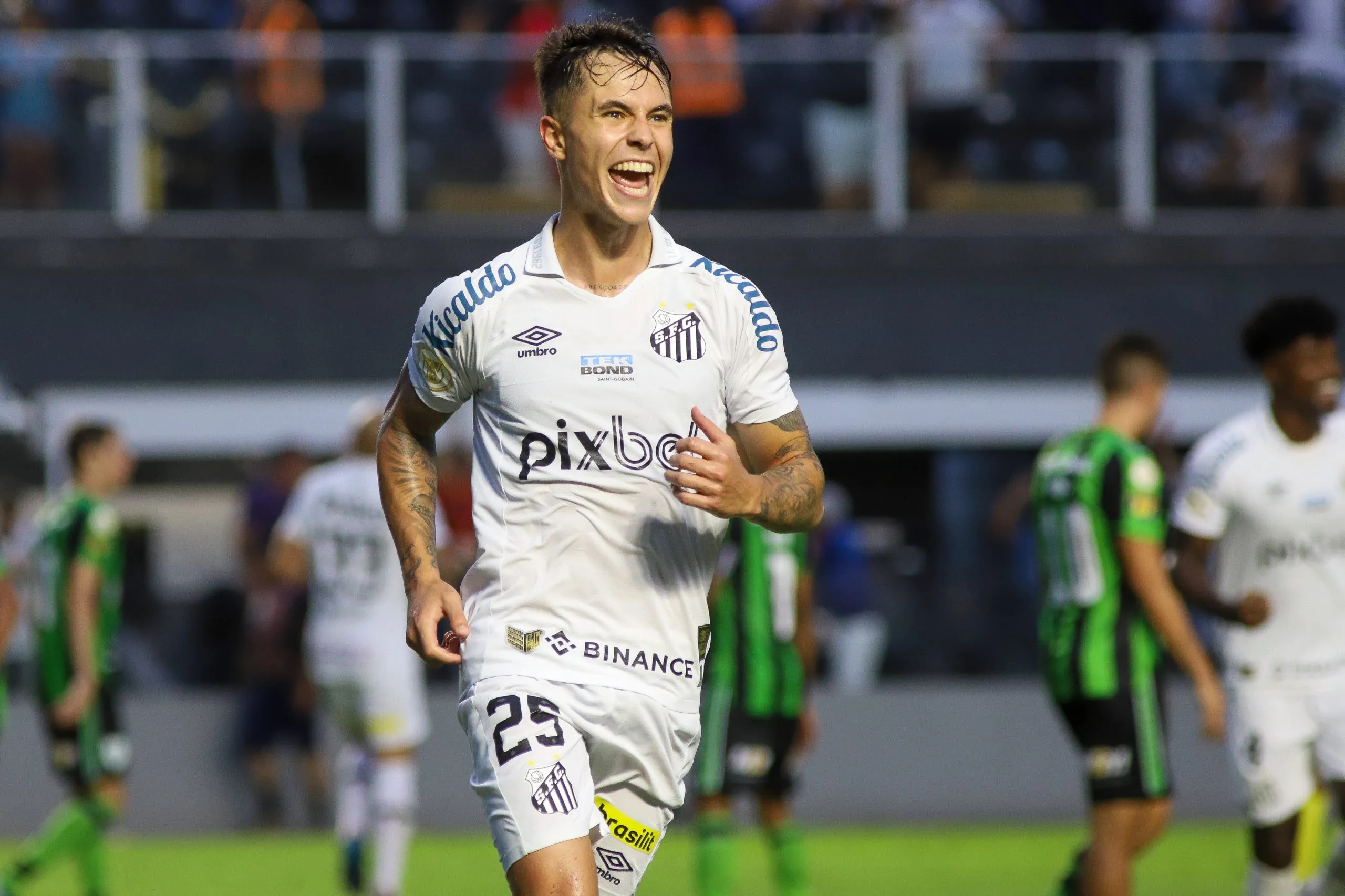 Zanocelo comemora gol diante do América-MG. Foto: Fernanda Luz/AGIF