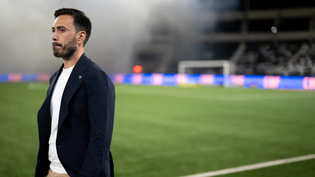 Davide Ancelotti no comando técnico do Botafogo – Foto: Jorge Rodrigues/AGIF