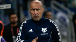 Leonardo Jardim durante partida da Raposa