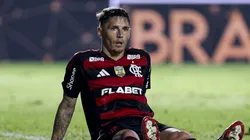 Varela, lateral-direito do Flamengo em partida do campeonato brasileiro