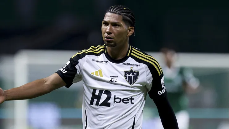 Rony, atacante do Atlético Mineiro em partida do campeonato brasileiro