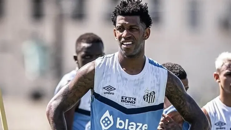 Bastidores do Santos revelam motivo do sumiço de Gil e você não vai acreditar (Divulgação/ Santos)