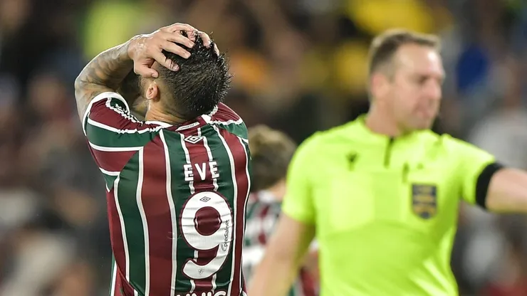 Para a torcida do Fluminense, Lima deveria ter cobrado o pênalti contra o Grêmio. - AGIF