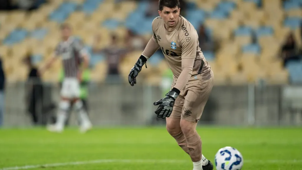 Volpi durante o lance do gol em Fluminense x Grêmio – Foto: Jorge Rodrigues/AGIF