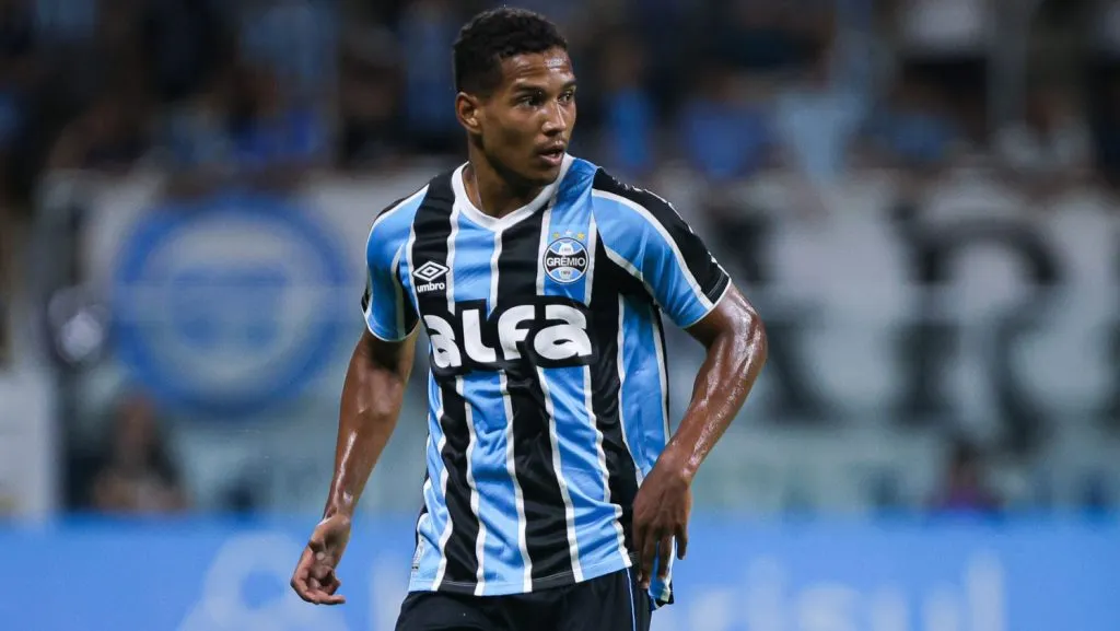 Joao Lucas jogador do Gremio durante partida contra o Pelotas no estadio Arena do Gremio pelo campeonato Gaucho 2025. Foto: Maxi Franzoi/AGIF
