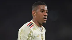 Samu Lino, do Flamengo, pode voltar a ser chamado - Foto: Thiago Ribeiro/AGIF.