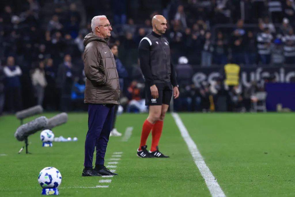 Dorival Junior, tecnico do Corinthians durante partida contra o Palmeiras no estadio Arena Corinthians pelo campeonato Copa Do Brasil 2025. Foto: Marcello Zambrana/AGIF