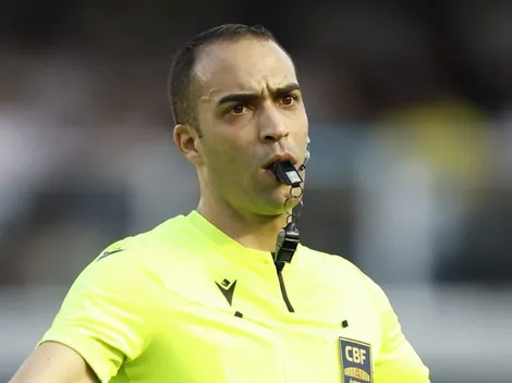 Pênalti marcado em Vitória x Palmeiras causa revolta na web