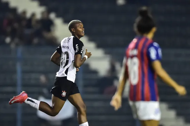 Jhonson, jogadora Corinthians. Foto: Reprodução/MeuTimão