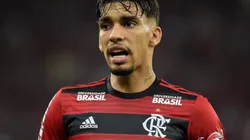 Lucas Paquetá durante partida entre Flamengo e Botafogo, no Maracanã, pelo Brasileirão 2018.