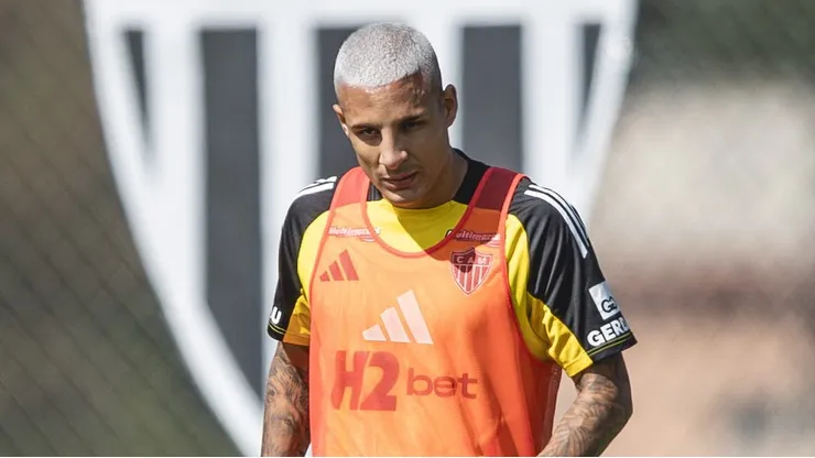 Arana está de volta e deve ser acionado contra o Flamengo
