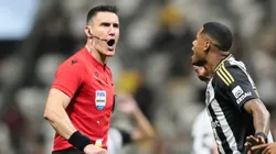 O árbitro Rafael Rodrigo Klein durante partida entre Atlético-MG e Corinthians - Foto: Gilson Lobo/AGIF