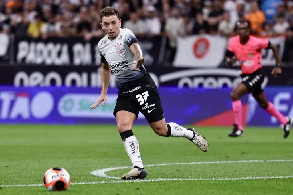 Ryan jogador do Corinthians durante partida contra o São Bernardo – Foto: Marcello Zambrana/AGIF