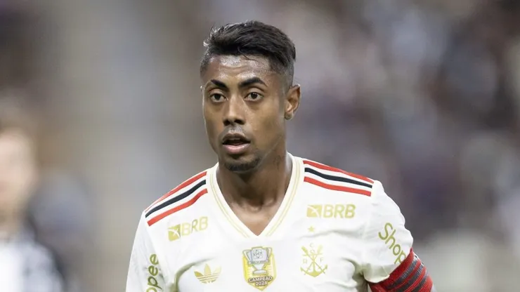 Bruno Henrique, do Flamengo, foi punido, mas não banido.
