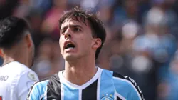 RS - CAXIAS DO SUL - 21/07/2024 - BRASILEIRO A 2024, GREMIO X VITORIA - Felipe Carballo jogador do Gremio lamenta durante partida contra o Vitoria no estadio Francisco Stedile pelo campeonato Brasileiro A 2024.