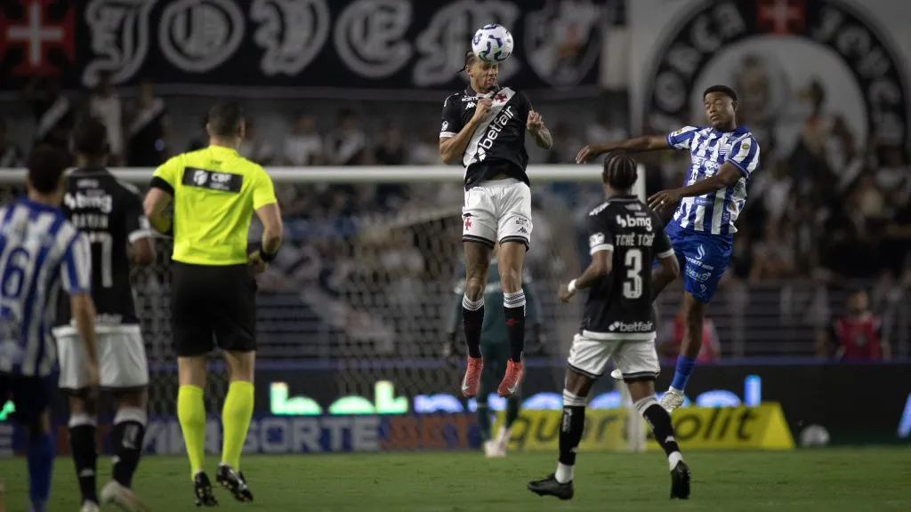 Vasco e CSA empataram na última semana. Foto: Matheus Lima/Vasco.