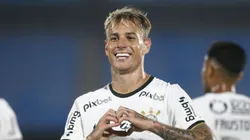 Roger Guedes é um dos alvos do Grêmio. Foto: Ernesto Ryan/Getty Images