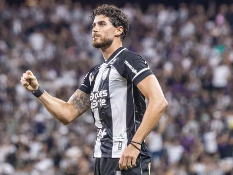 Pedro Raul supera reservas do Corinthians em participações em gols