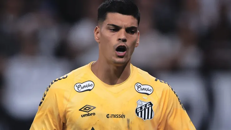 Gabriel Brazão vem sendo observado pelo Flamengo para a próxima temporada.
