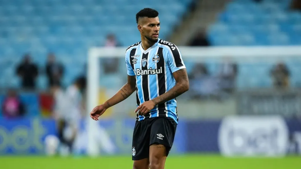 Rodrigues pelo Grêmio. Foto: Pedro H. Tesch/AGIF