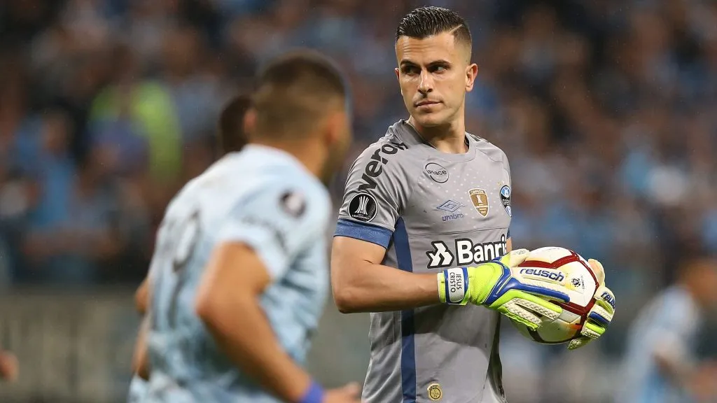 Marcelo Grohe é oferecido ao Flamengo para a temporada – Foto: Pedro H. Tesch/AGIF