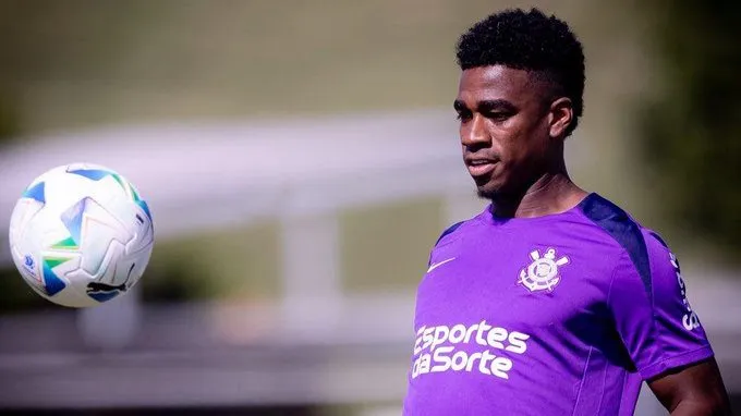 Félix Torres durante treinamento. Foto: Rodrigo Coca/Ag. Corinthians