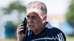 Diretor monitora o mercado - Foto: Gustavo Aleixo/Cruzeiro.